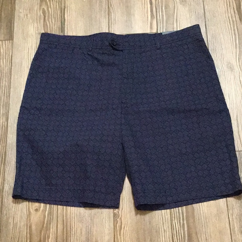 Perry Ellis Men’s Shorts. Sz.38. Retail 40.00!